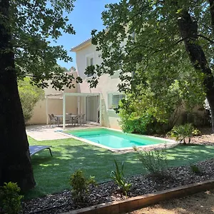 Les Jardins Du Castelas - Piscines, Jardins Et Spas Privatifs Uchaux